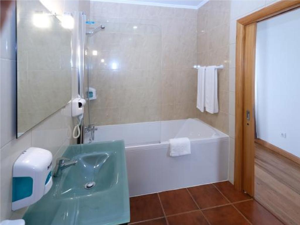 Casa Lagar De Pedra Guest House Santa Cruz da Graciosa Luaran gambar